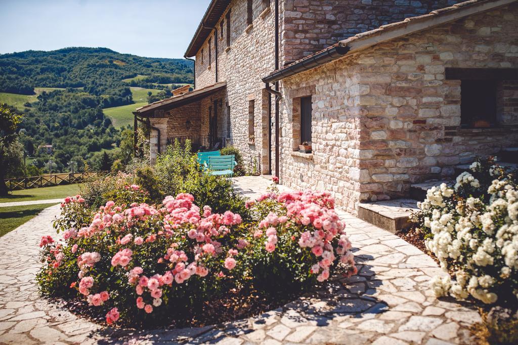 Agriturismo Casal San Sergio Фоссомброне Экстерьер фото